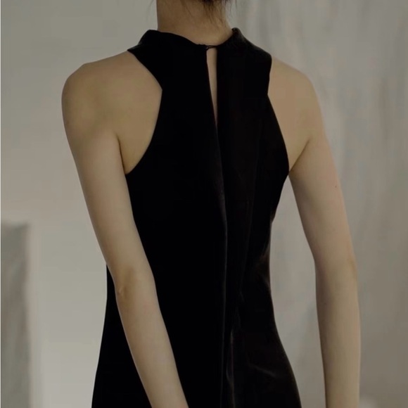 Elegant Black Halter Off-Shoulder Formal Long Evening Dress French-style - Picture 6 of 13